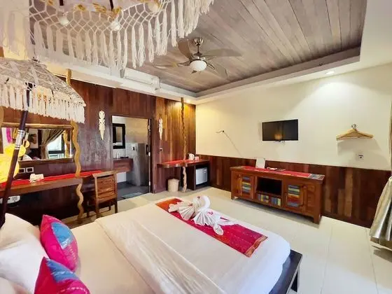 Premium Deluxe King Room