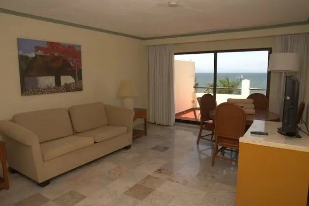 Junior Suite Double Ocean Front