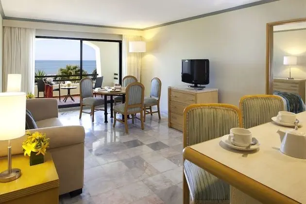 Junior Suite Double Ocean Front