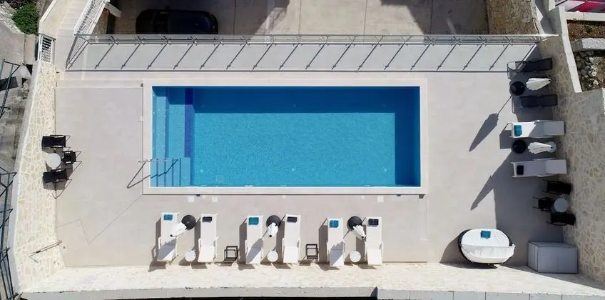 Apart Daire (Two-Bedroom Apartment with Terrace)