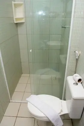 Üç Kişilik Oda, Birden Çok Yatak