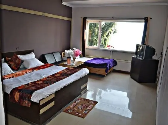 Deluxe Tek Büyük Yataklı Oda, 1 Çift Kişilik Yatak, Sigara İçilebilir
