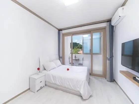 Basic Oda, 1 Yatak Odası (deung dae)