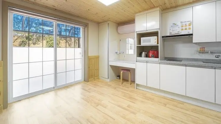 Basic Oda, 1 Yatak Odası (solsolbaram)