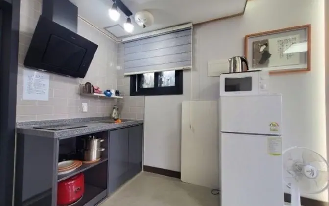 Oda (Room 102 (Ocean View))