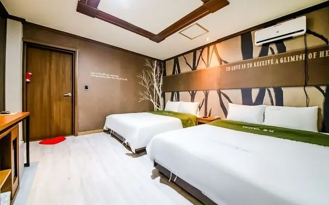 Oda (Semi-Special Room)