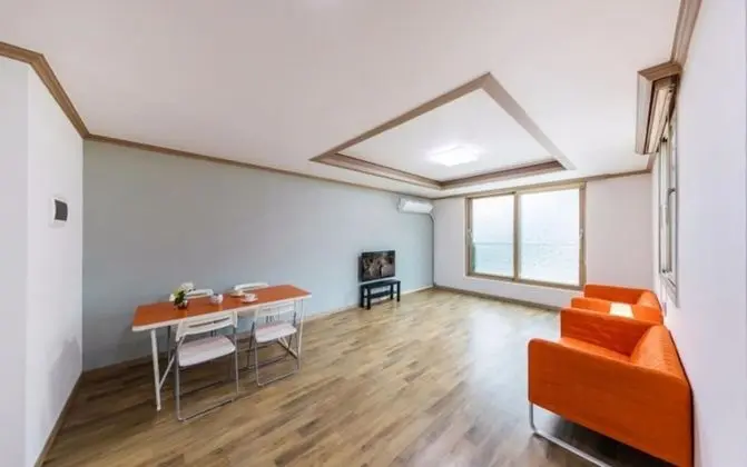 Oda (Room 201 (6/8 person ondol))