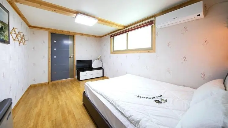 Basic Oda, 1 Yatak Odası (Viloet)