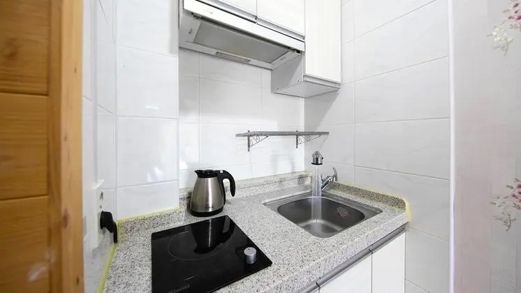 Basic Oda, 1 Yatak Odası (Viloet)