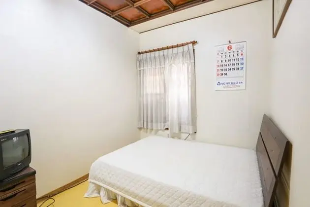 Oda (Twin Room (Check-In by 2100))
