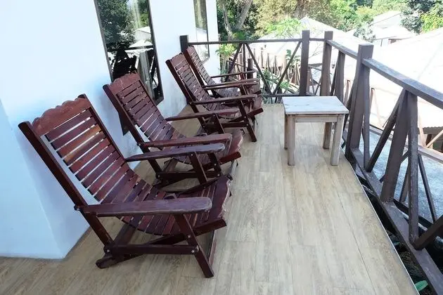 2 Bedrooms Bungalow