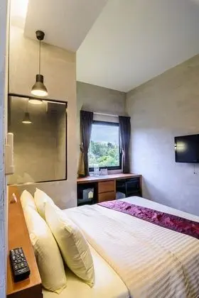 Deluxe Tek Büyük veya İki Ayrı Yataklı Oda