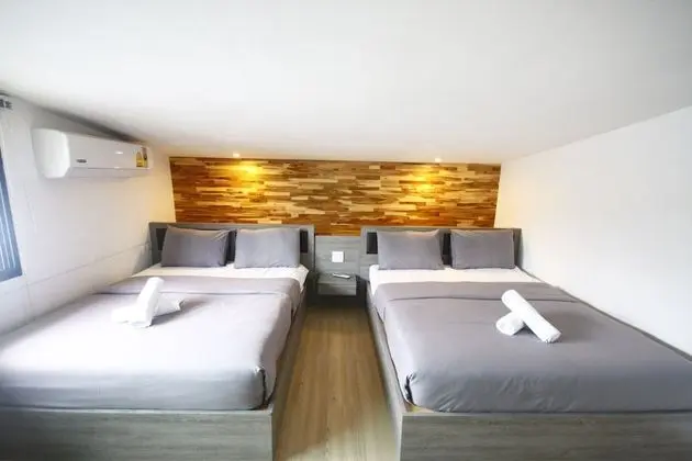 2 Bedrooms