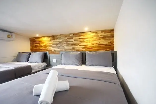 2 Bedrooms