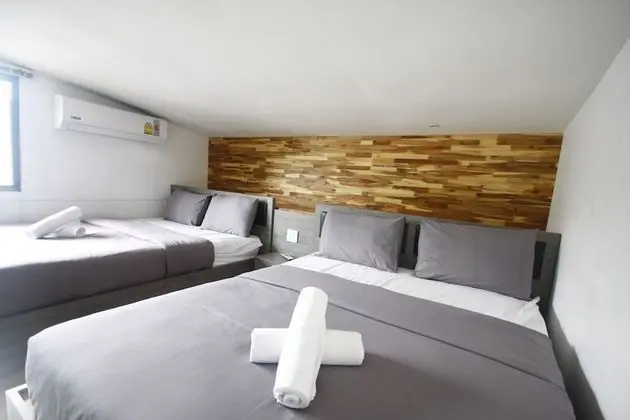 2 Bedrooms