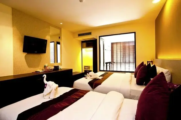 Deluxe Üç Kişilik Oda