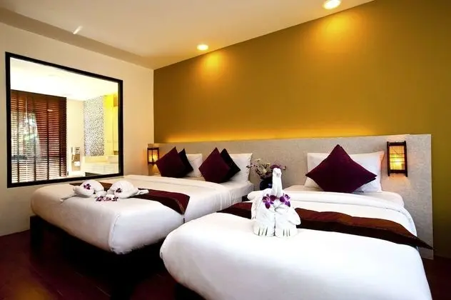 Deluxe Üç Kişilik Oda