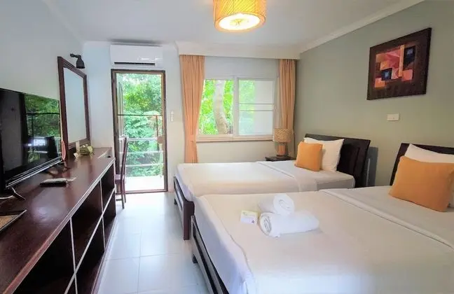 Budget Rear Side Room