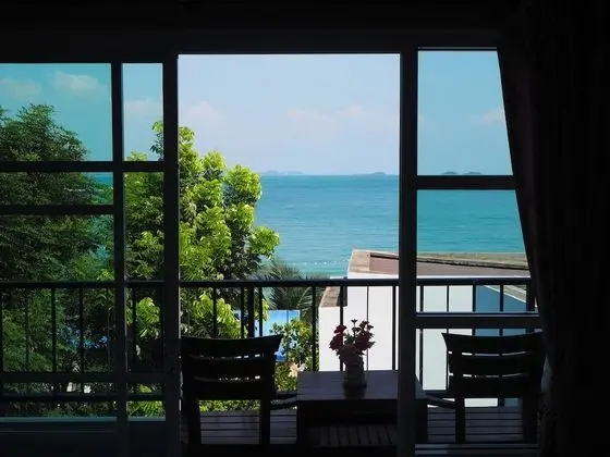 Deluxe Sea View