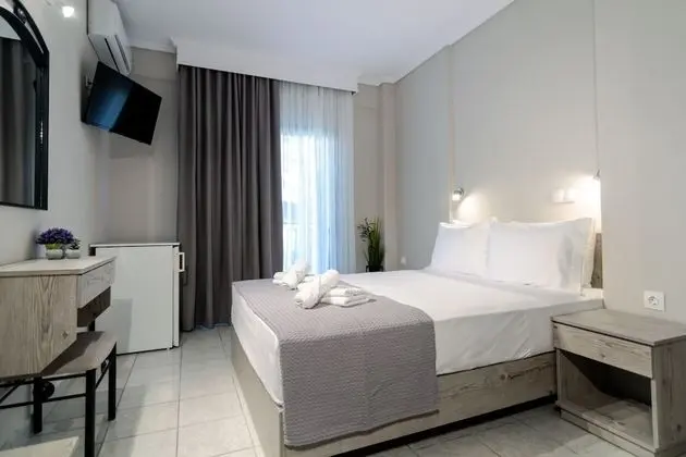 Tek Büyük veya İki Ayrı Yataklı Oda