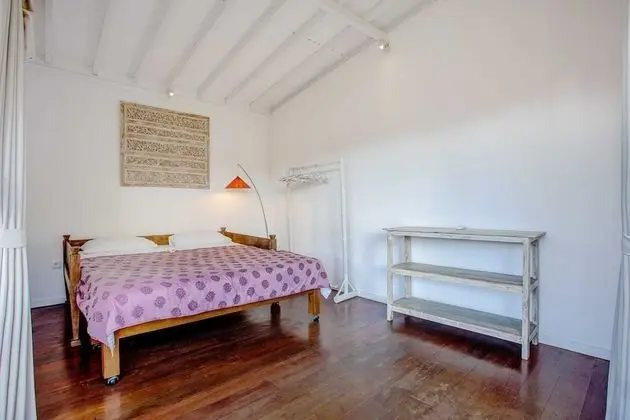 Basic Villa, Birden Çok Yatak