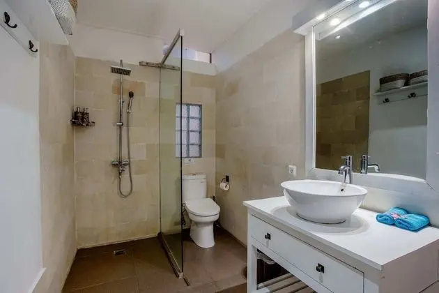 Basic Villa, Birden Çok Yatak