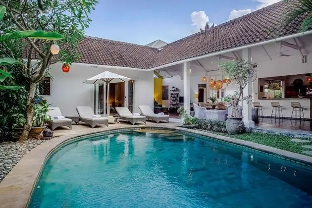 Basic Villa, Birden Çok Yatak
