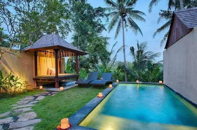One Bedroom Private Pool Villa with Living Room