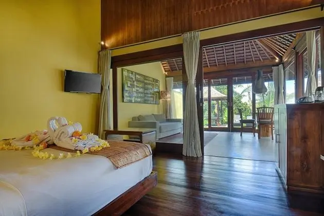 One Bedroom Private Pool Villa with Living Room