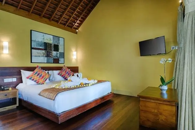 One Bedroom Private Pool Villa with Living Room