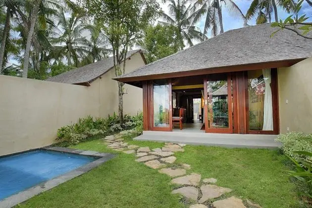 One Bedroom Private Pool Villa with Living Room
