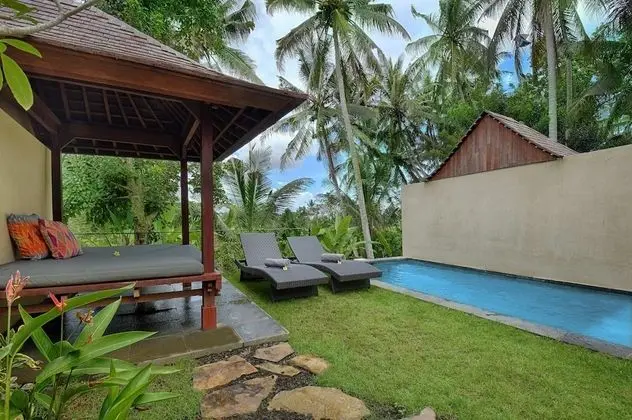 One Bedroom Private Pool Villa with Living Room