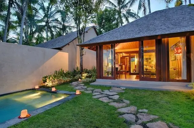 One Bedroom Private Pool Villa with Living Room