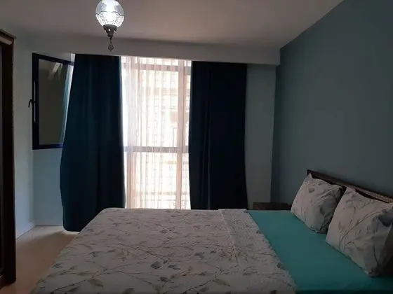Aile Odası, Şehir Manzaralı