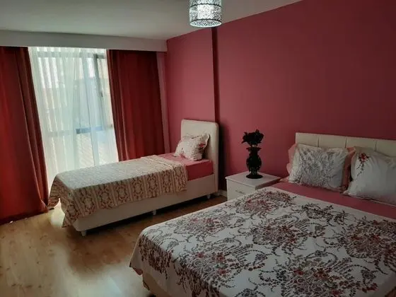 Aile Odası, Şehir Manzaralı