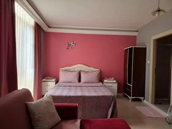 Çift Kişilik, Şehir Manzaralı