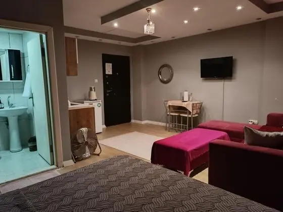 Çift Kişilik, Şehir Manzaralı