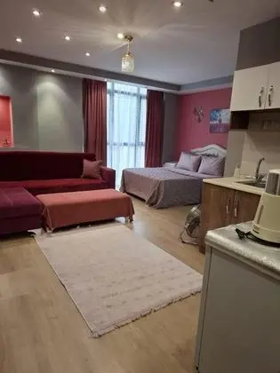Çift Kişilik, Şehir Manzaralı