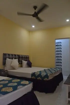 Club Üç Kişilik Oda, Sigara İçilmez