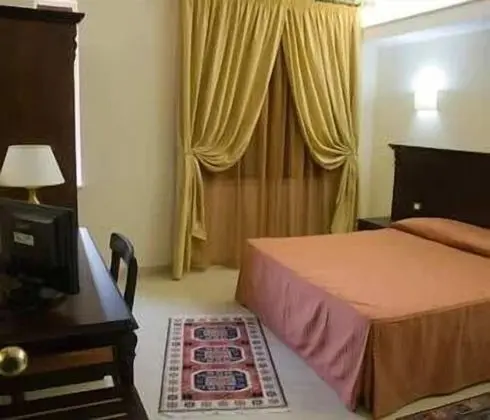 Tek Büyük veya İki Ayrı Yataklı Oda