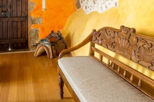 Traditional Dubleks (Diktamos)