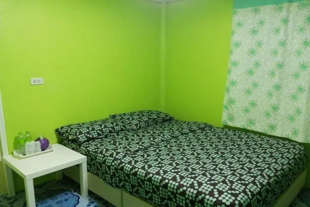 Standard Room with Shared Bathroom