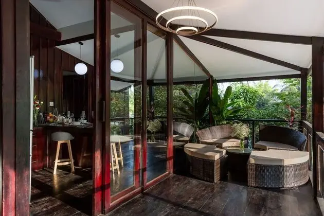 Deluxe Villa