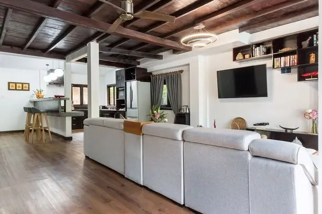 Deluxe Family Suite