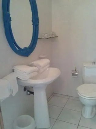 Üç Kişilik Oda