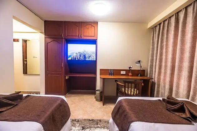 Standard Tek Büyük veya İki Ayrı Yataklı Oda