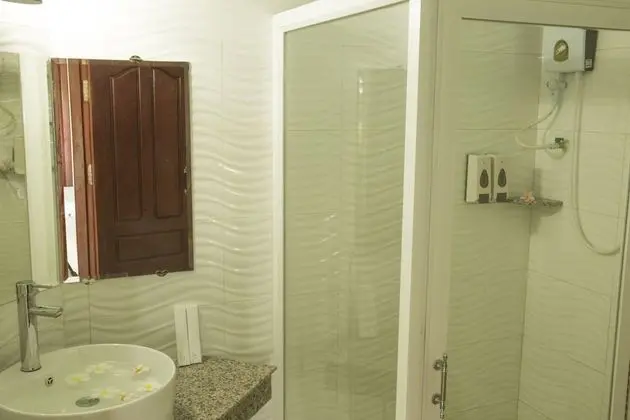 Deluxe Tek Büyük Yataklı Oda, Bahçe Manzaralı