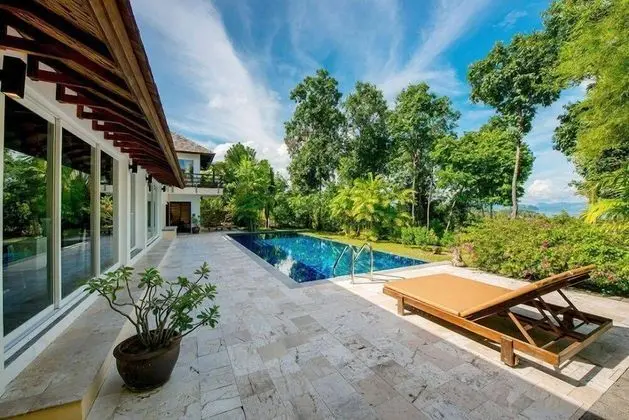SEAVIEW POOL VILLA-CORTEZ