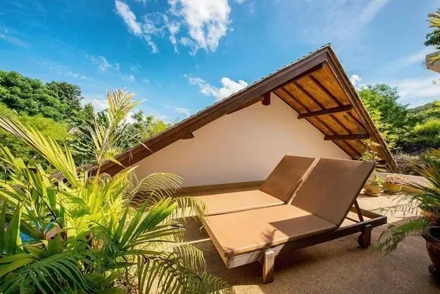 SEAVIEW POOL VILLA-CORTEZ