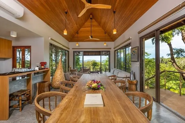 SEAVIEW POOL VILLA-TREETOP